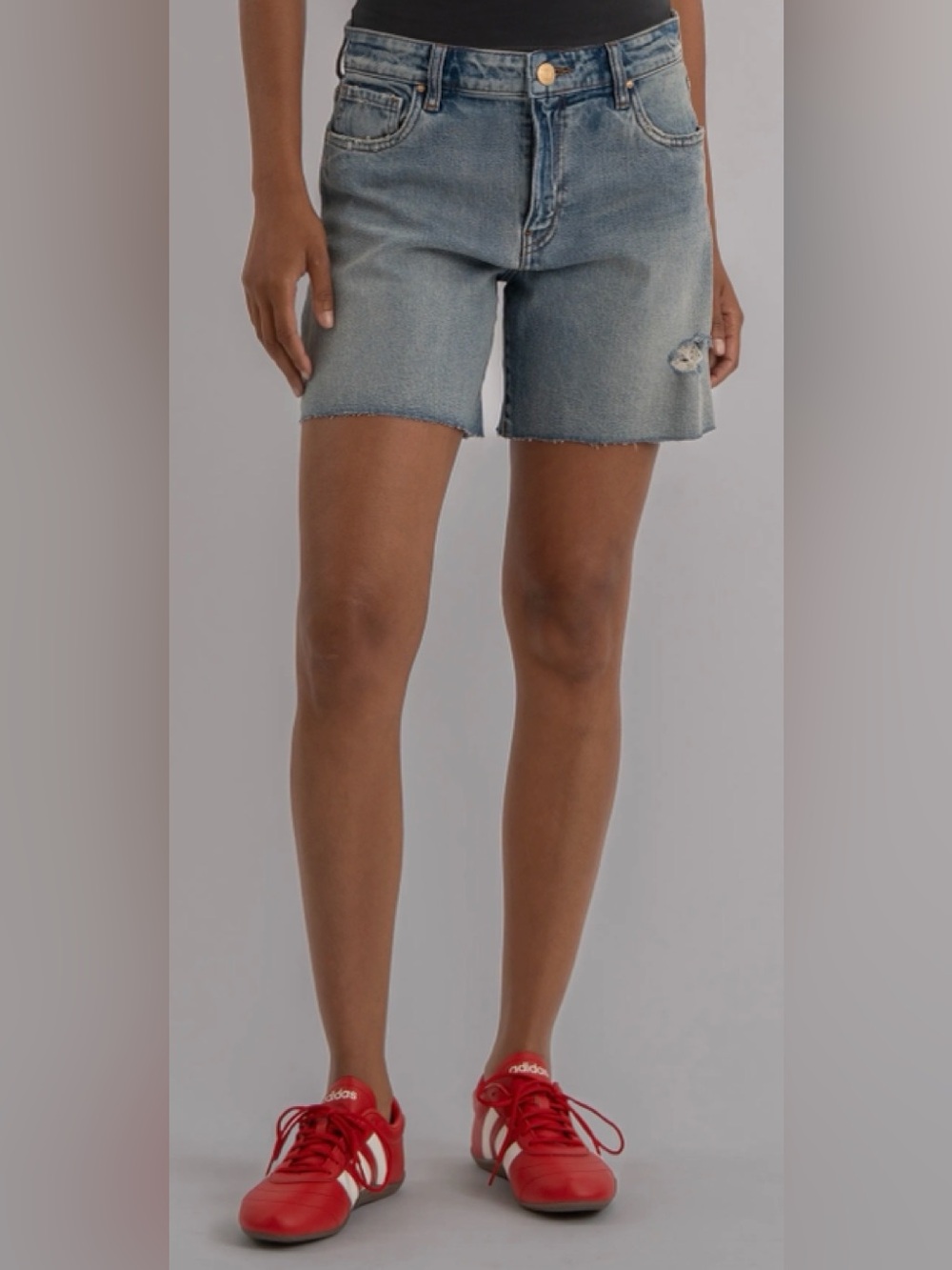 New KUT from the Kloth Hailey Raw Hem High Waist Denim Shorts 16